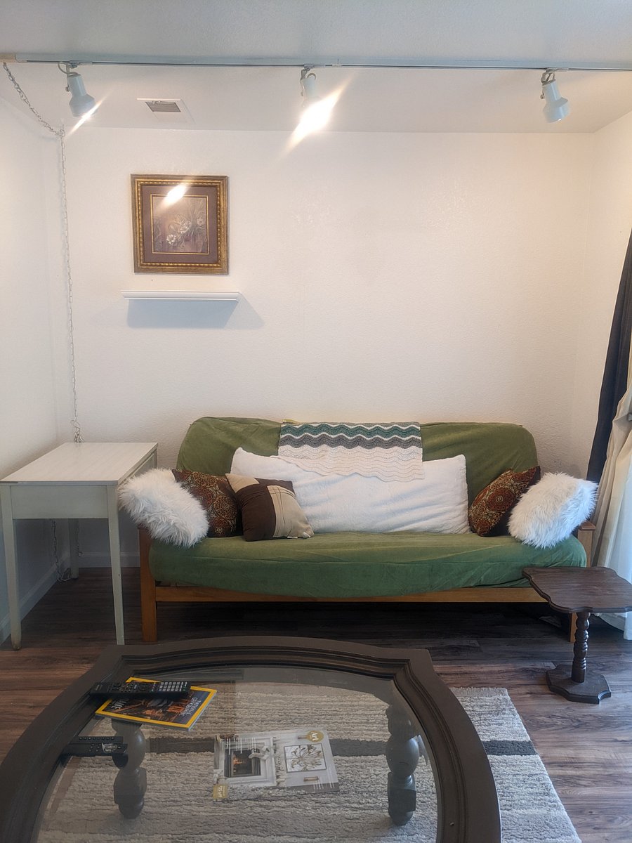 Furnished Finder property 858010_1 photo 12