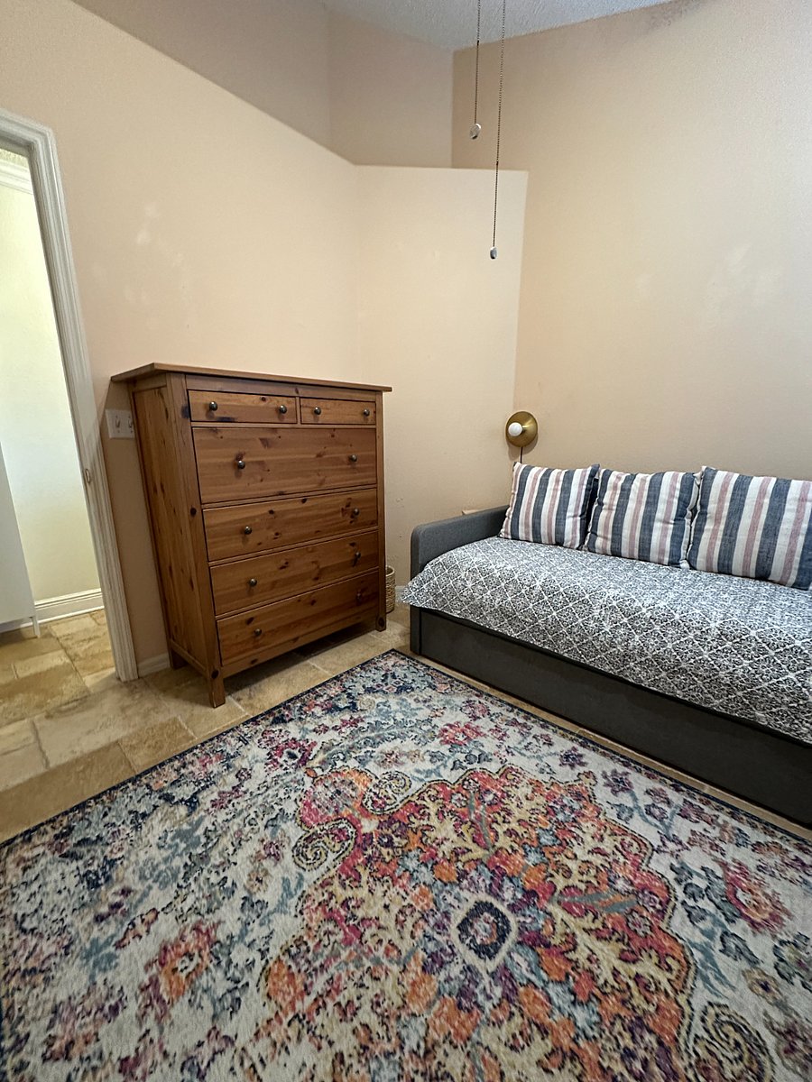 Furnished Finder property 858018_1 photo 9