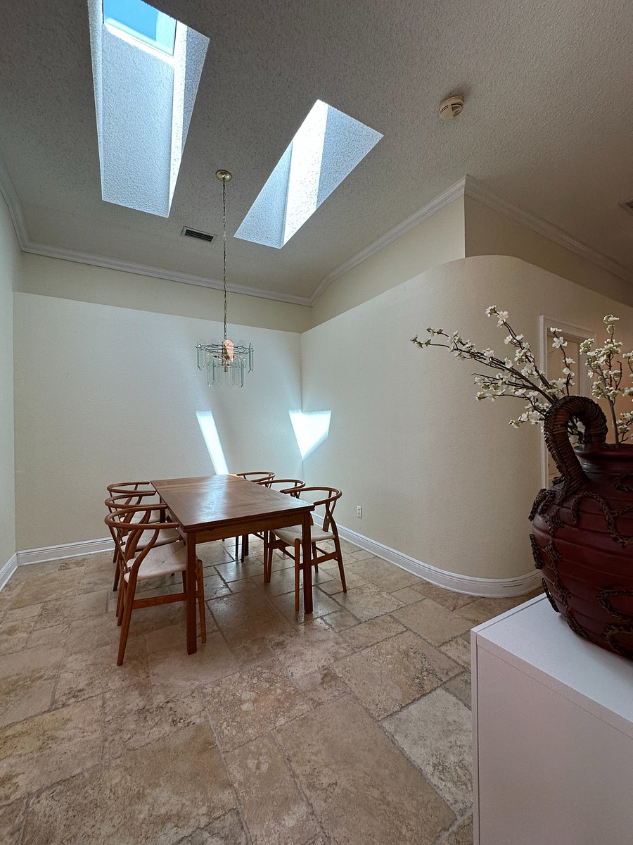 Furnished Finder property 858018_1 photo 20