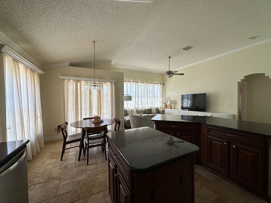 Furnished Finder property 858018_1 photo 15