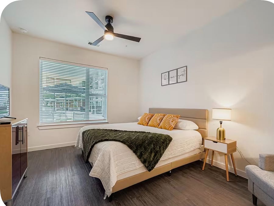 Furnished Finder property 858025_1 photo 6