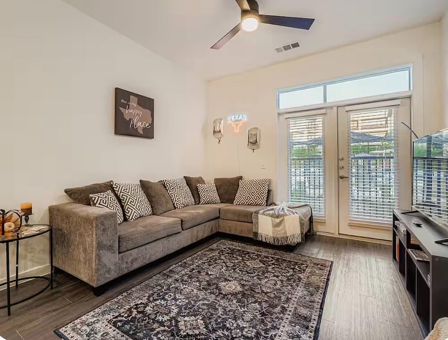 Furnished Finder property 858025_1 photo 5