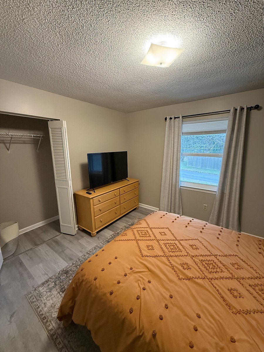 Furnished Finder property 858090_1 photo 13