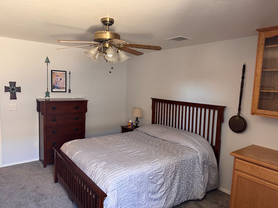 Large Back Bedroom with all the comforts of home.