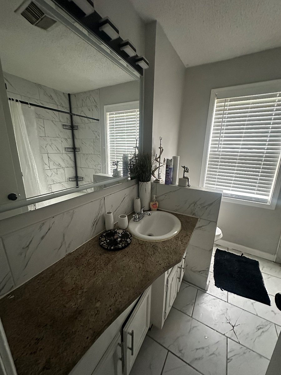 Furnished Finder property 858103_1 photo 5