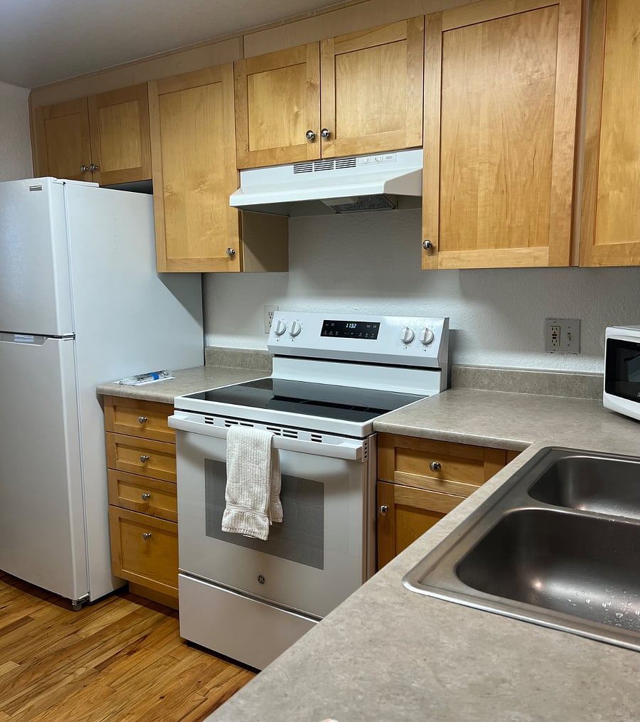 Furnished Finder property 858104_1 photo 8