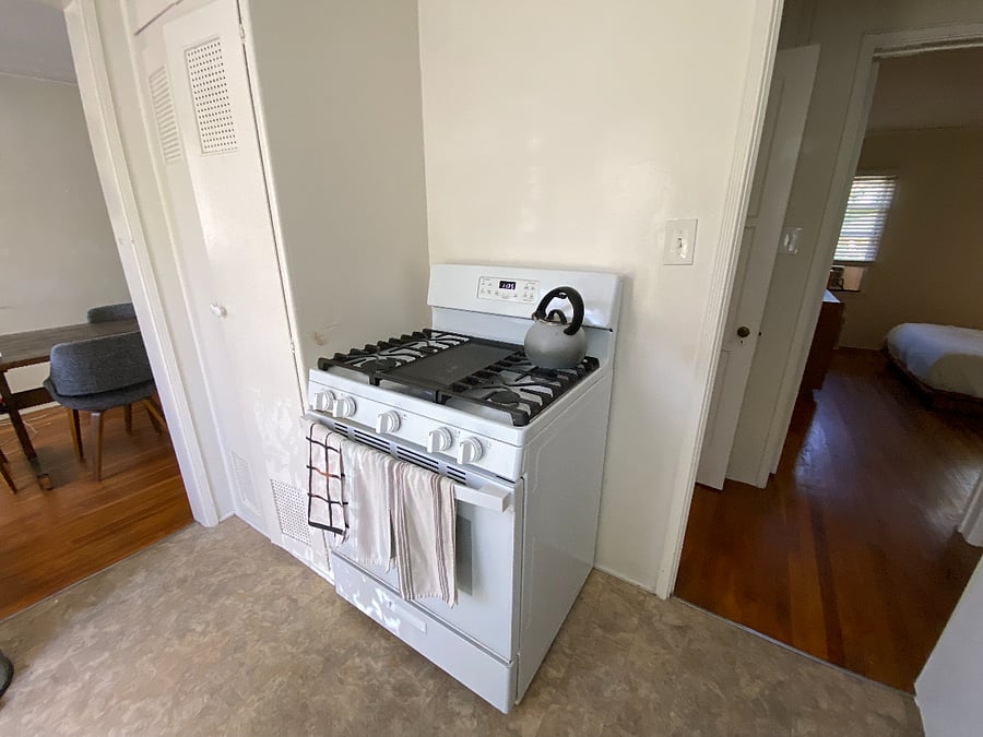 Furnished Finder property 858125_1 photo 12