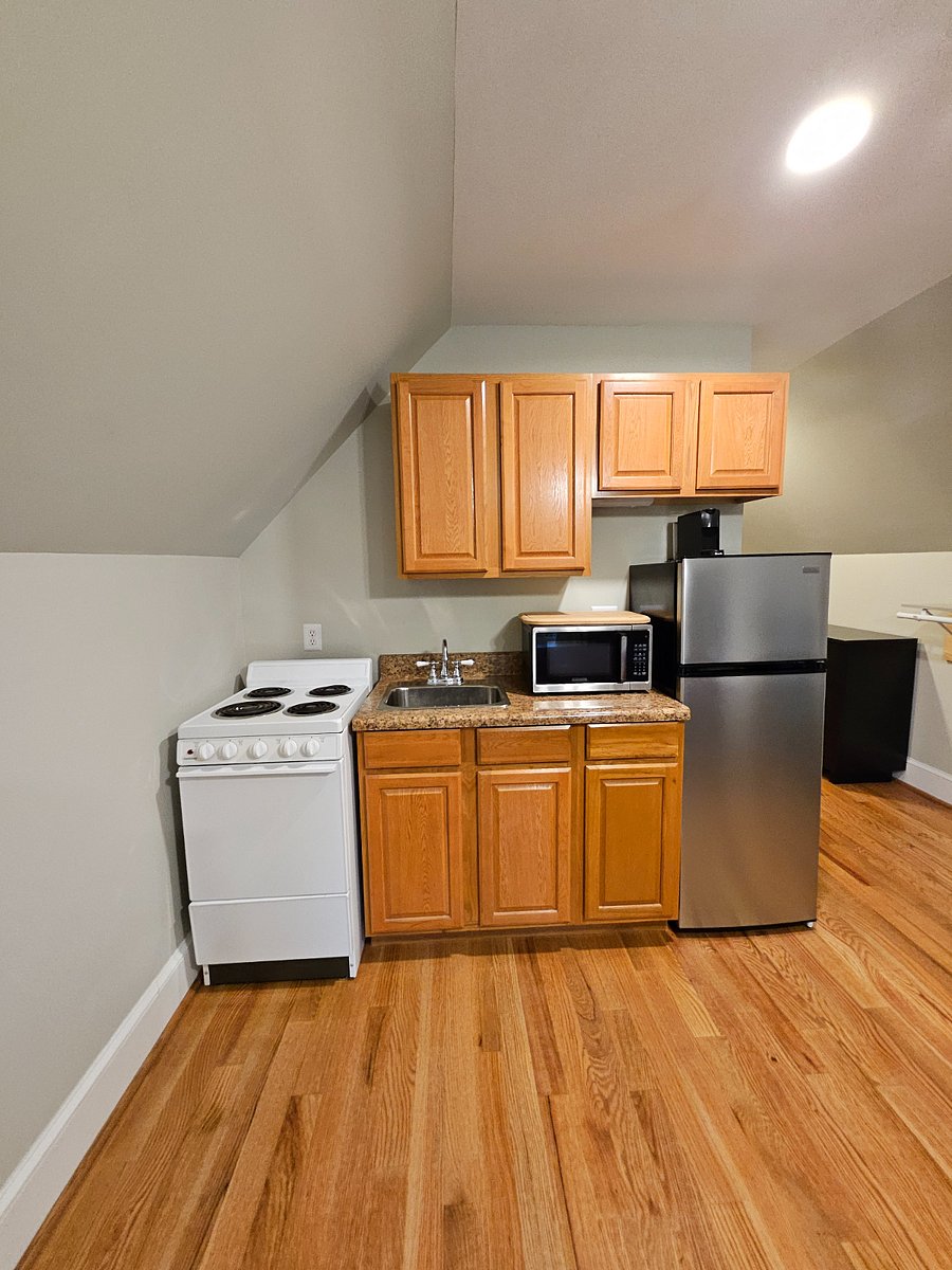 Furnished Finder property 858140_1 photo 7