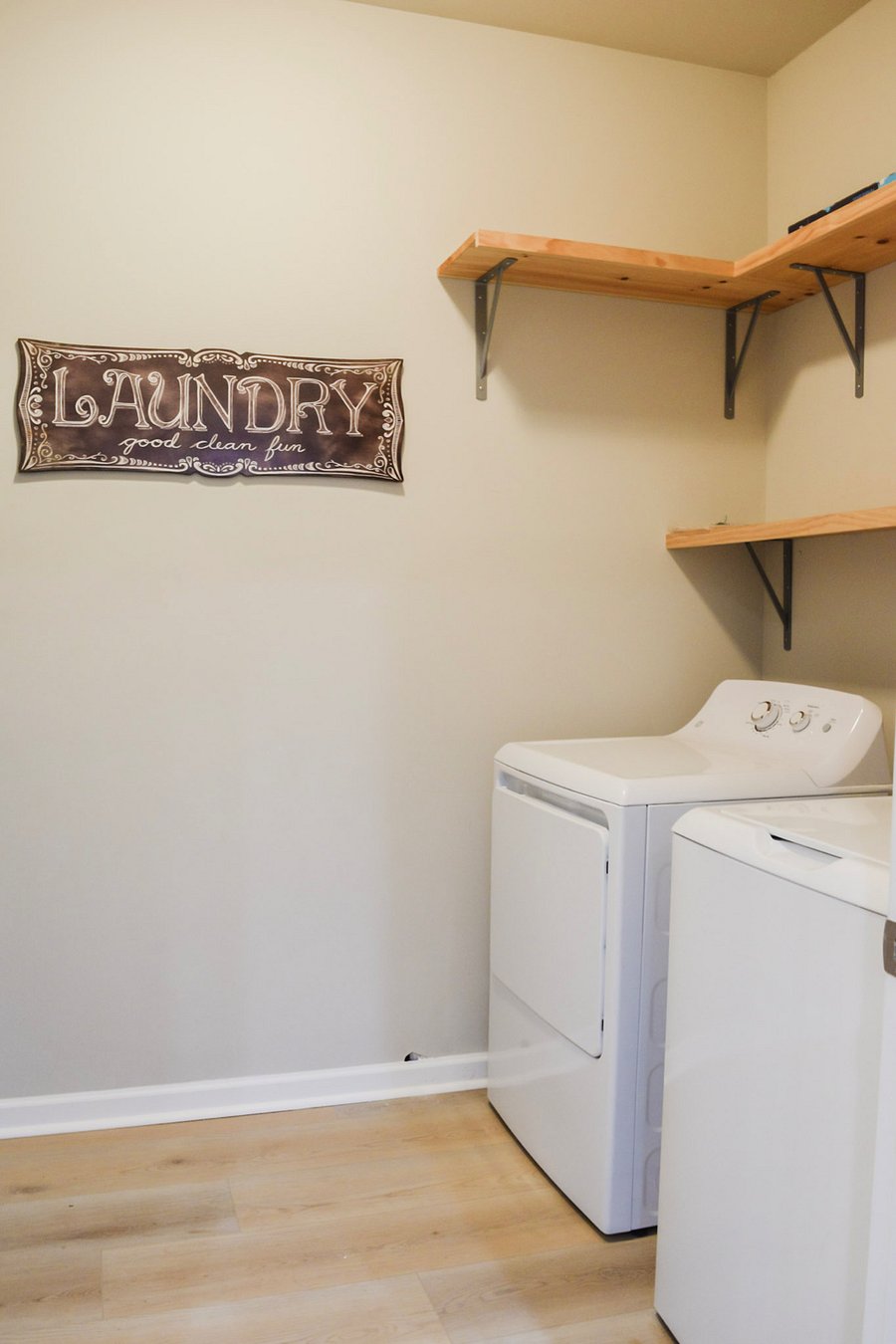 Furnished Finder property 858150_1 photo 22