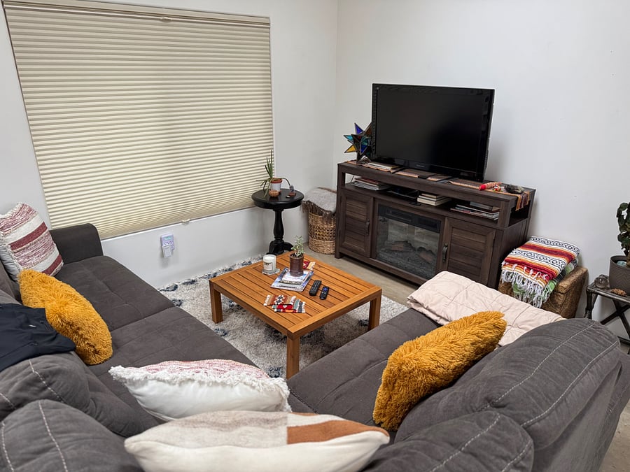 Furnished Finder property 858153_1 photo 3