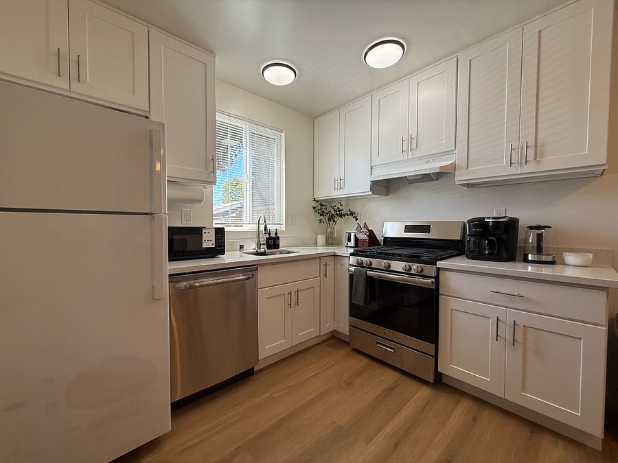 Furnished Finder property 858157_1 photo 16
