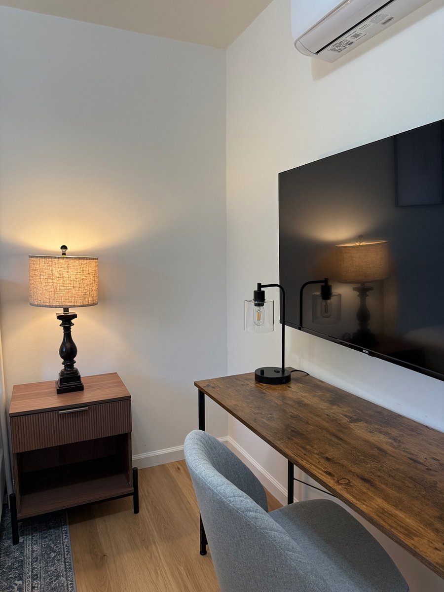 Furnished Finder property 858157_1 photo 20