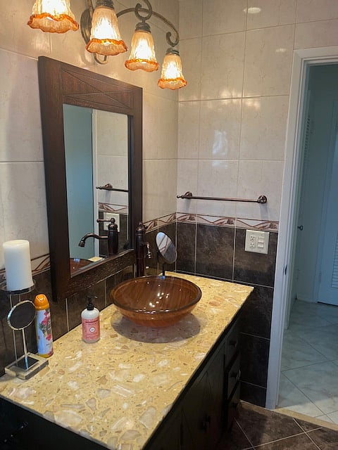Furnished Finder property 858221_1 photo 15