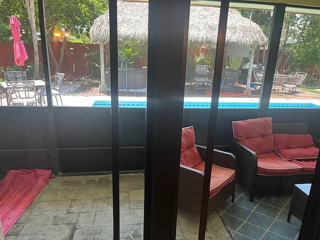 Furnished Finder property 858221_1 photo 18