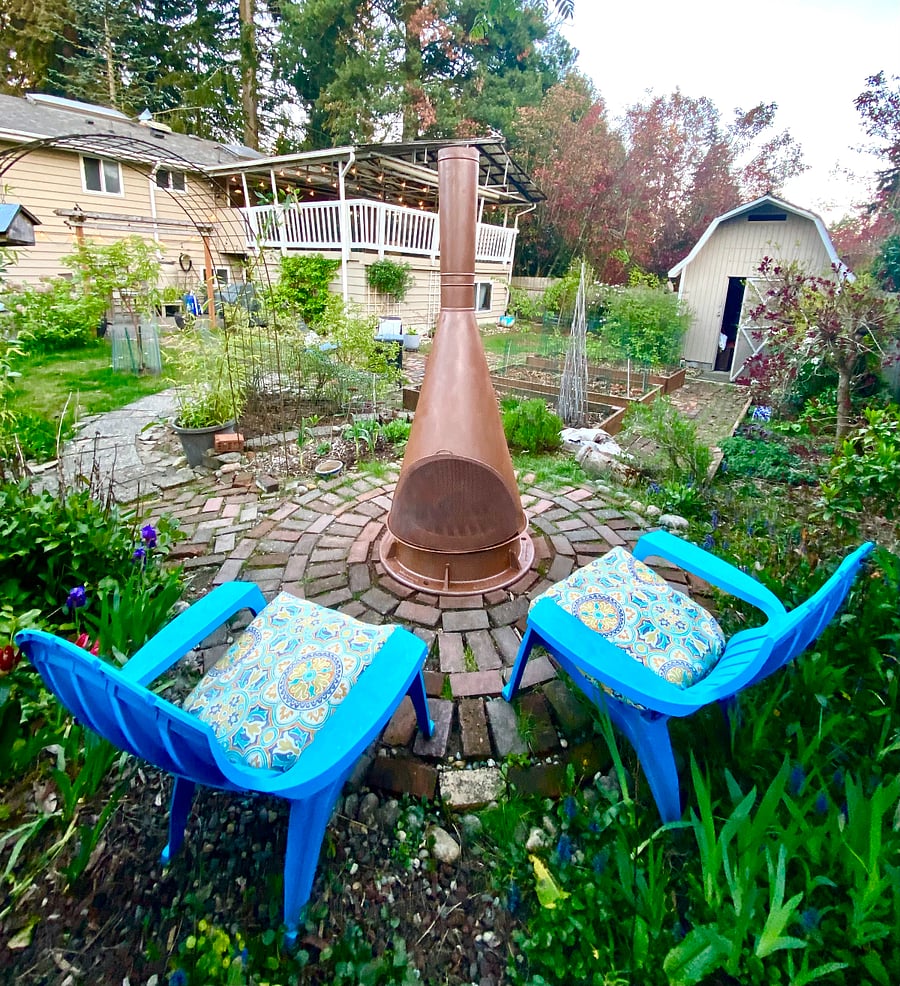 Upper level garden fireplace.