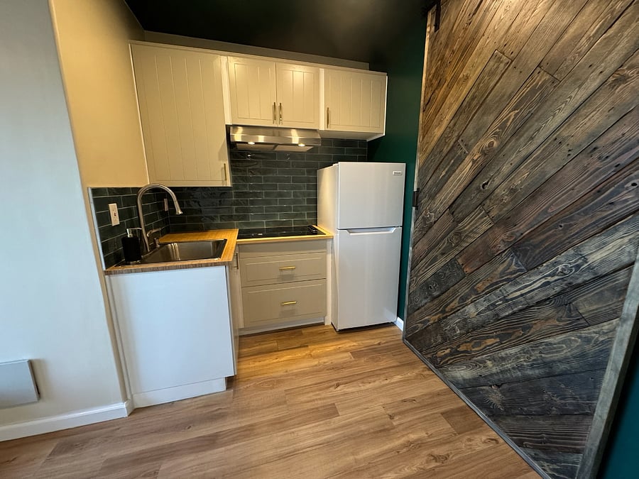 Furnished Finder property 858263_1 photo 3