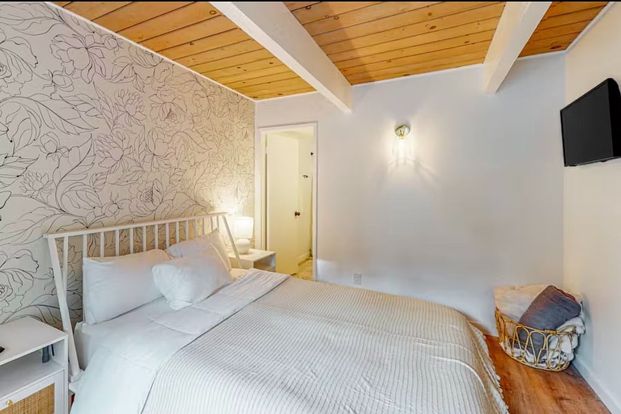 Furnished Finder property 858302_1 photo 9