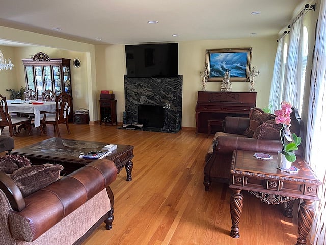 Furnished Finder property 858311_1 photo 12