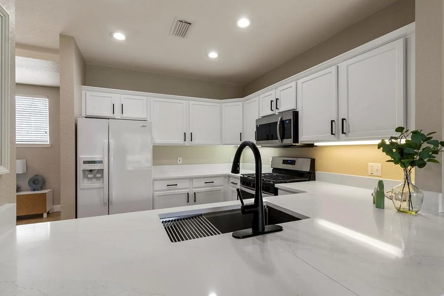 Furnished Finder property 858315_1 photo 14