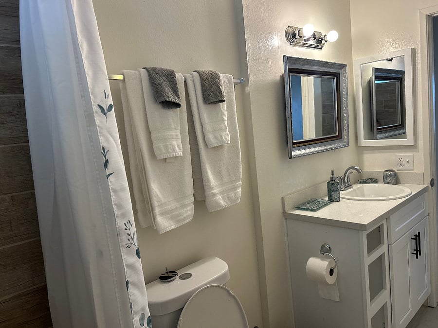 Furnished Finder property 858324_1 photo 11