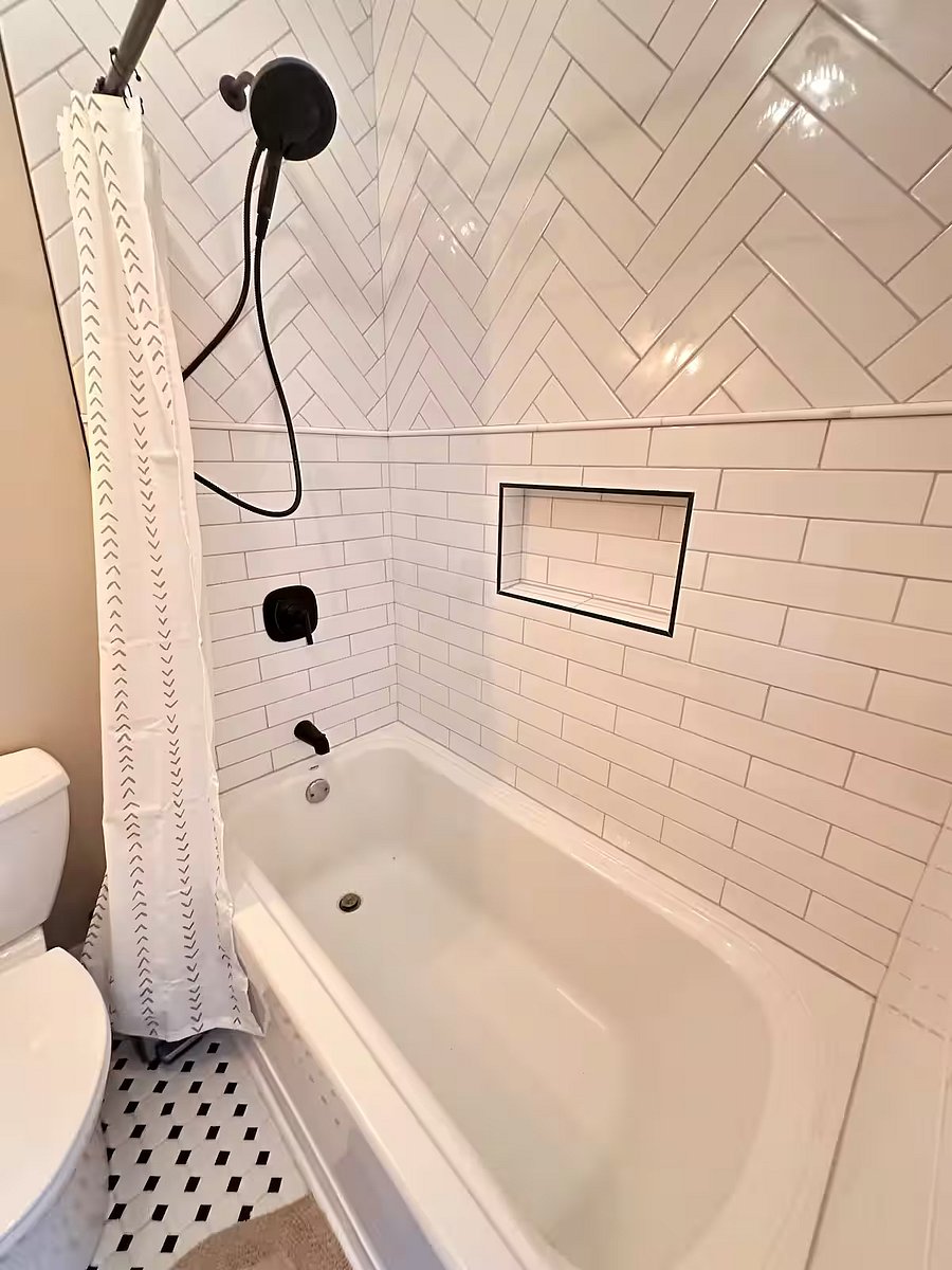 Furnished Finder property 858327_1 photo 16