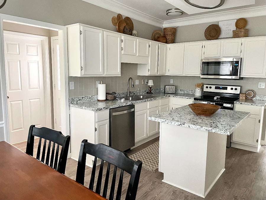 Furnished Finder property 858341_1 photo 12