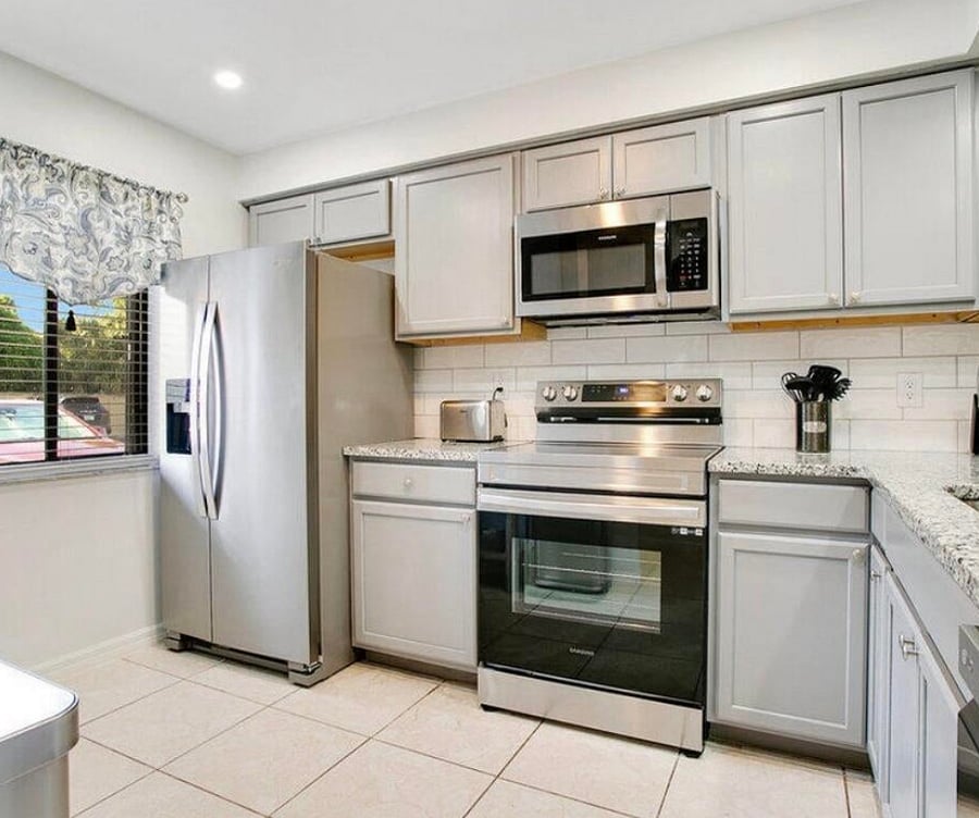 Furnished Finder property 858347_1 photo 3