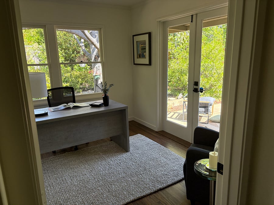 Furnished Finder property 858354_1 photo 7