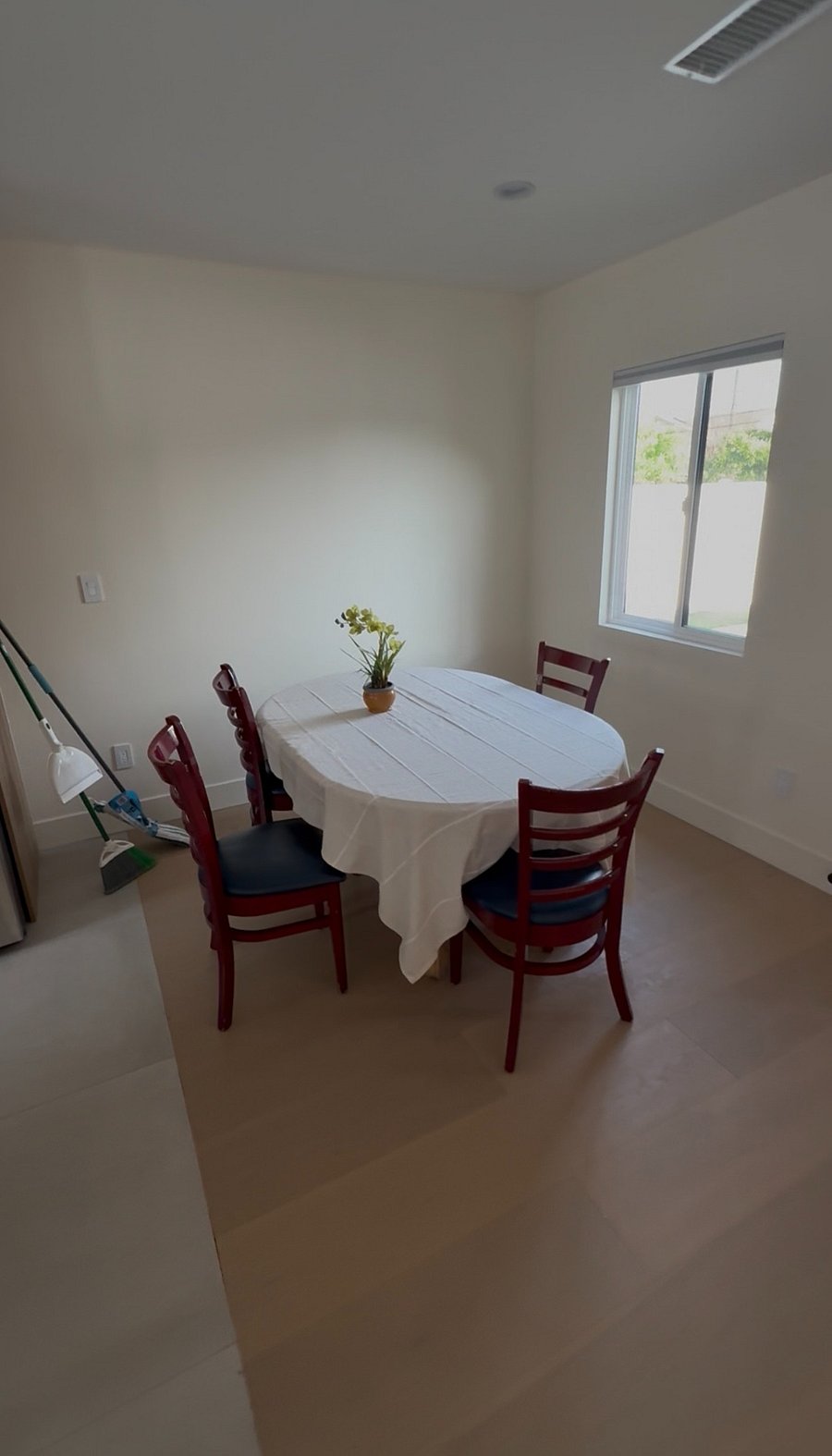 Furnished Finder property 858368_1 photo 5
