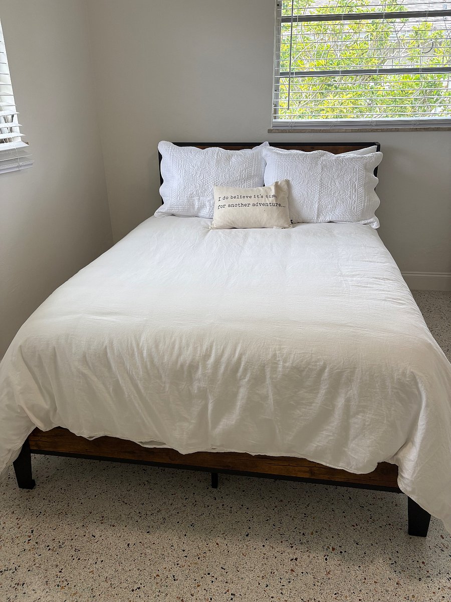 Furnished Finder property 858414_1 photo 17