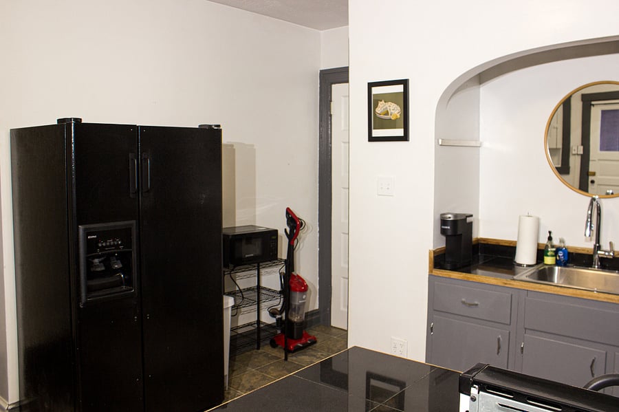 Full-size appliances and cleaning to keep your space tidy.