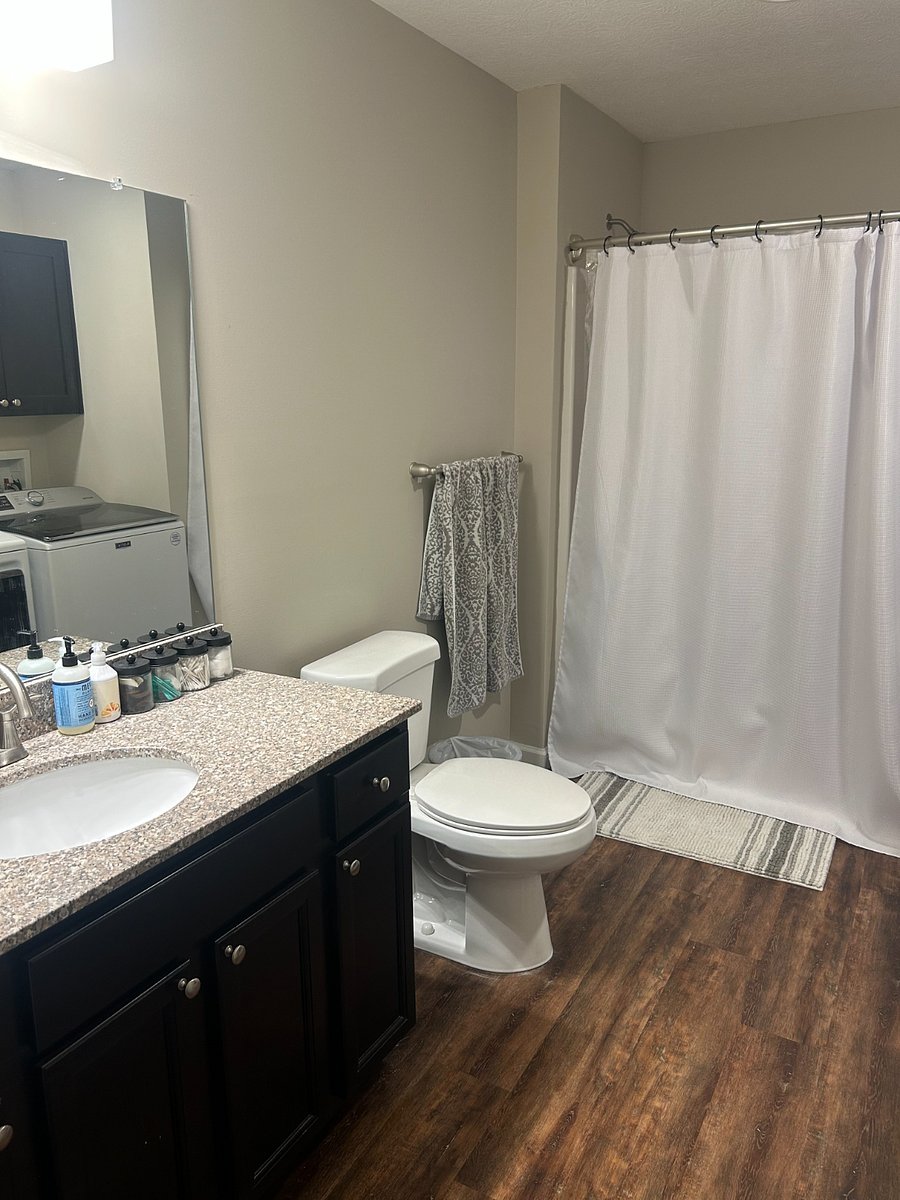 Furnished Finder property 858432_1 photo 2