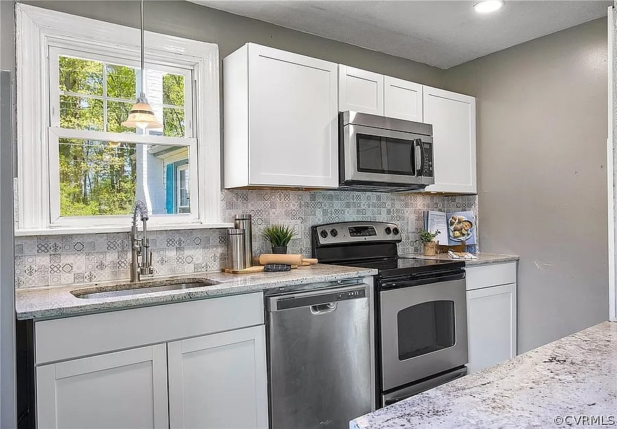 Furnished Finder property 858434_1 photo 9