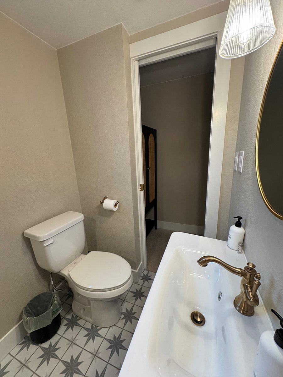 Furnished Finder property 858437_1 photo 14