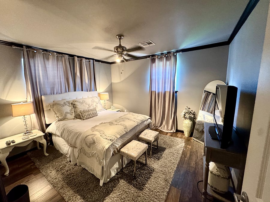 Furnished Finder property 858451_1 photo 17