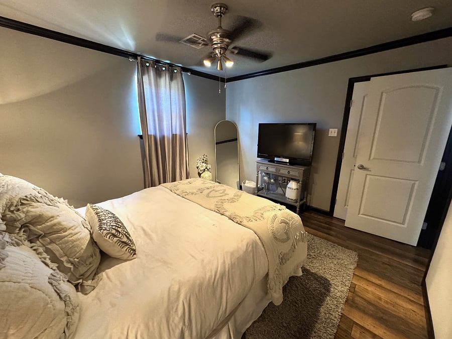Furnished Finder property 858451_1 photo 18
