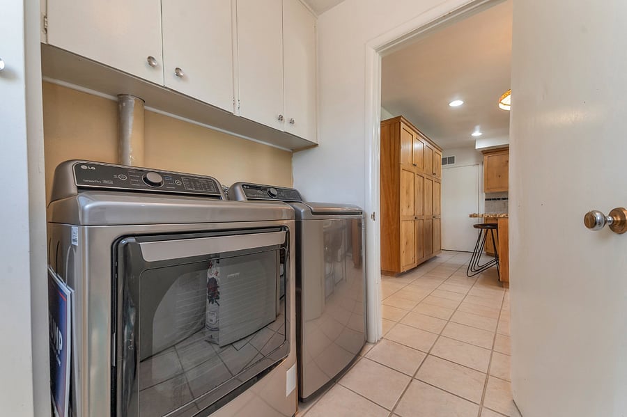 Furnished Finder property 858477_1 photo 6