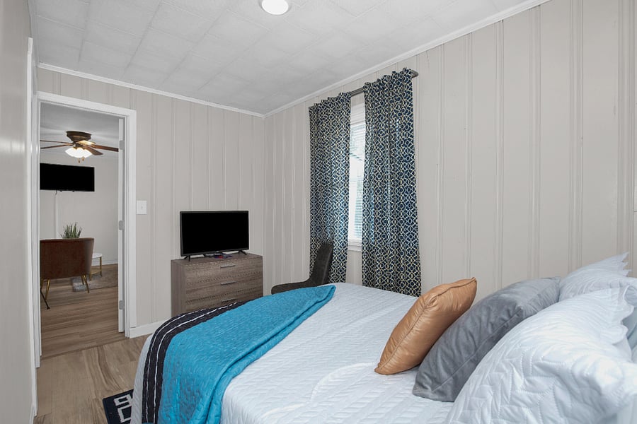 Furnished Finder property 858489_1 photo 24