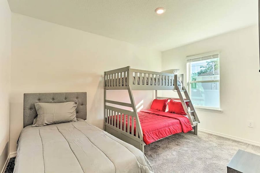Furnished Finder property 858500_1 photo 24
