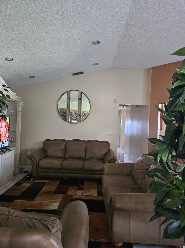 Furnished Finder property 858517_1 photo 10