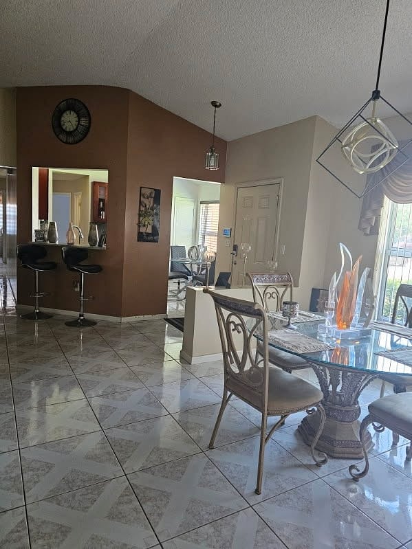 Furnished Finder property 858517_1 photo 12