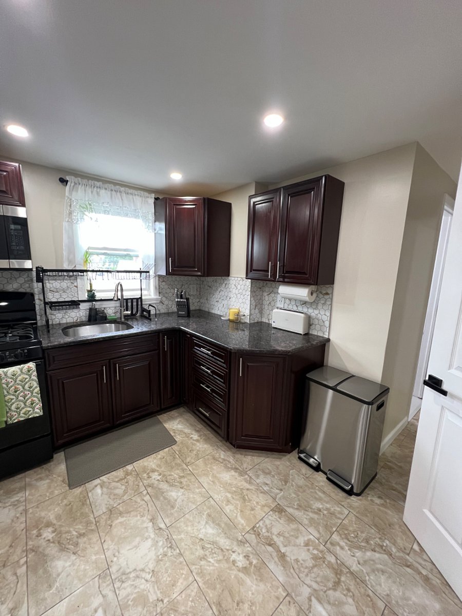Furnished Finder property 858524_1 photo 8