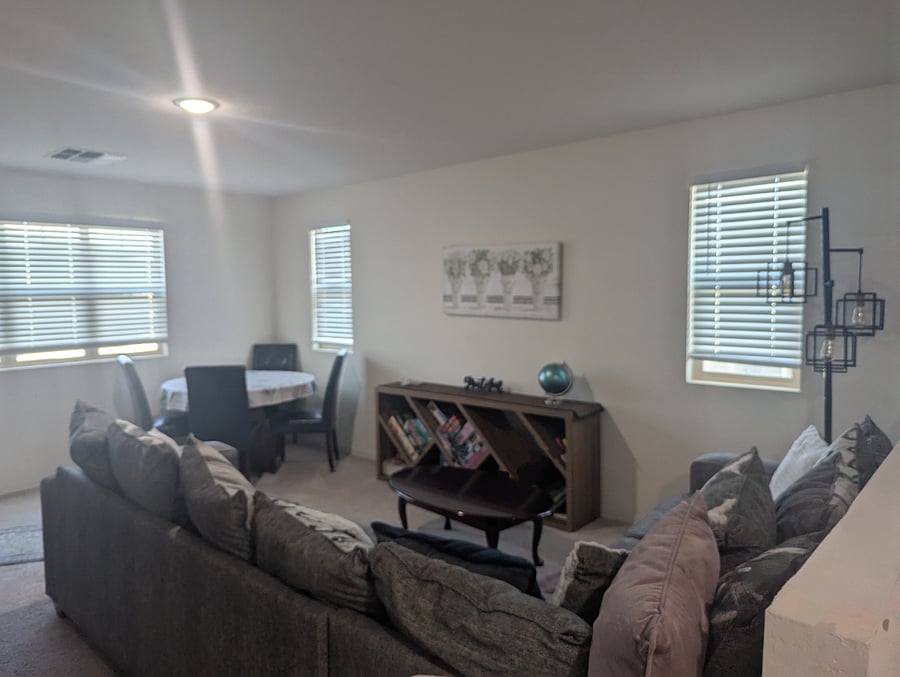 Upstairs Quiet Loft 