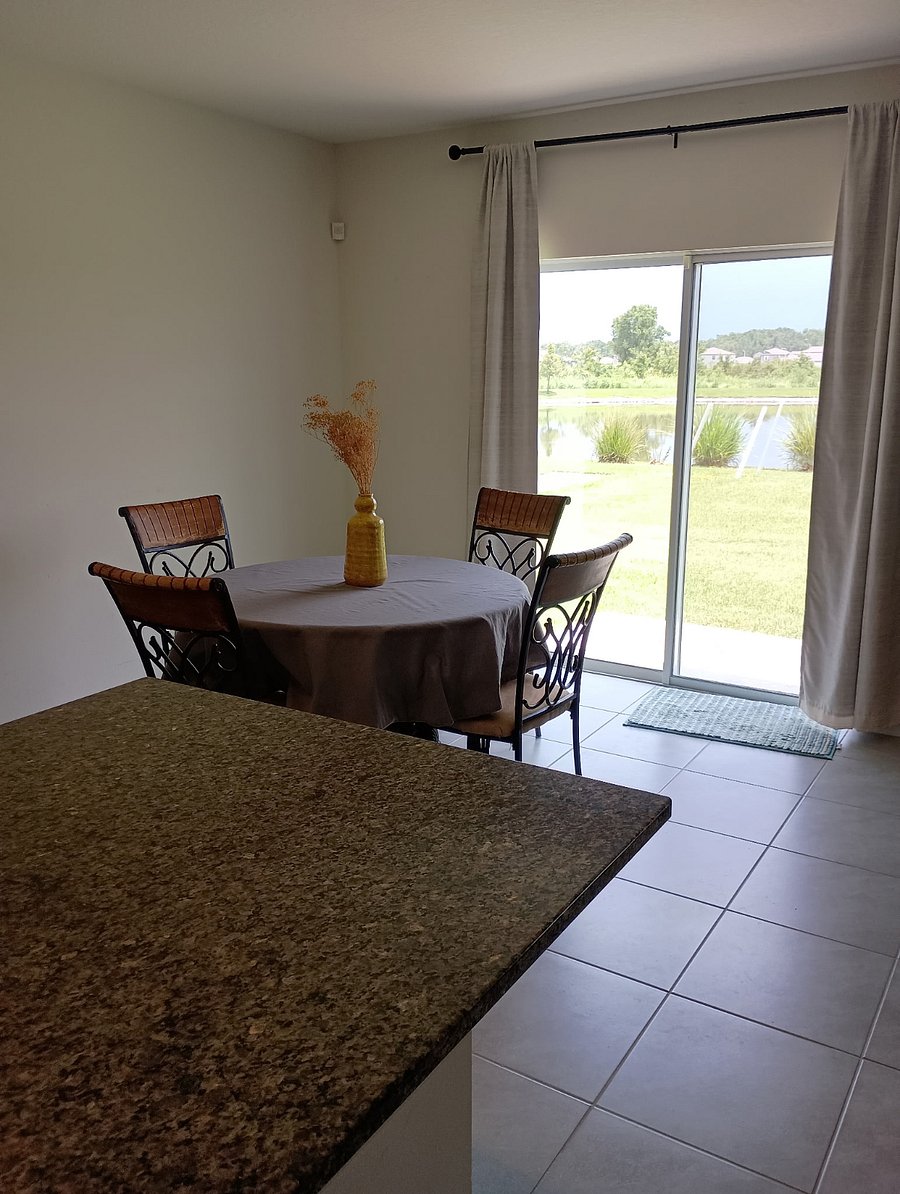 Furnished Finder property 858548_1 photo 16