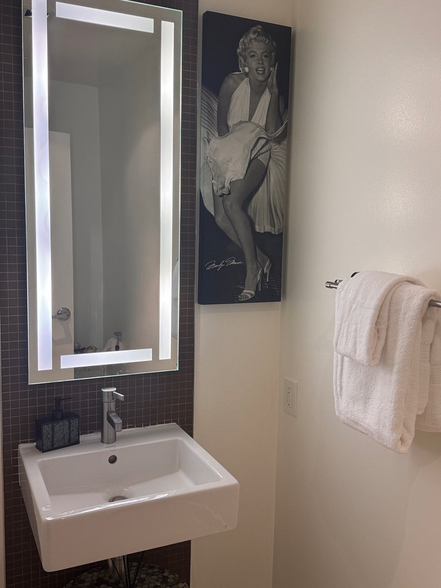 Furnished Finder property 858553_2 photo 17