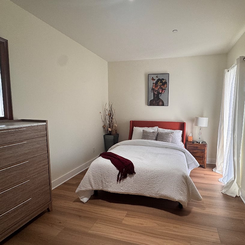 Furnished Finder property 858553_3 photo 4