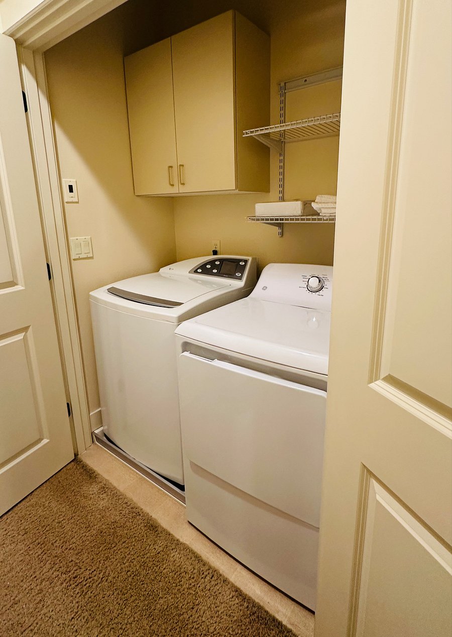 Furnished Finder property 858569_1 photo 14