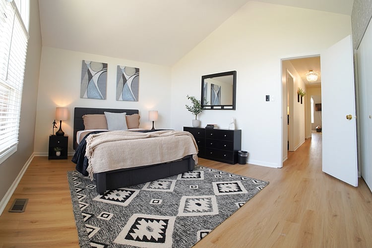 Furnished Finder property 858607_1 photo 9