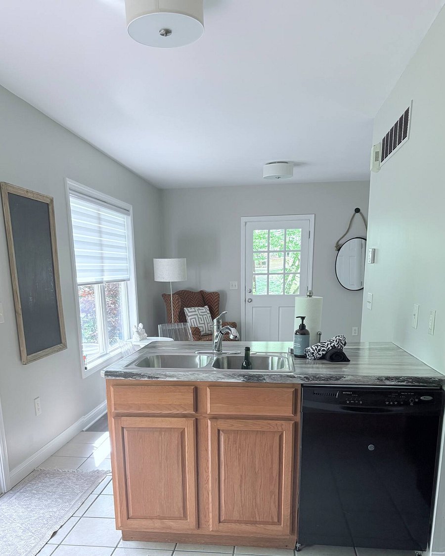Furnished Finder property 858637_1 photo 13