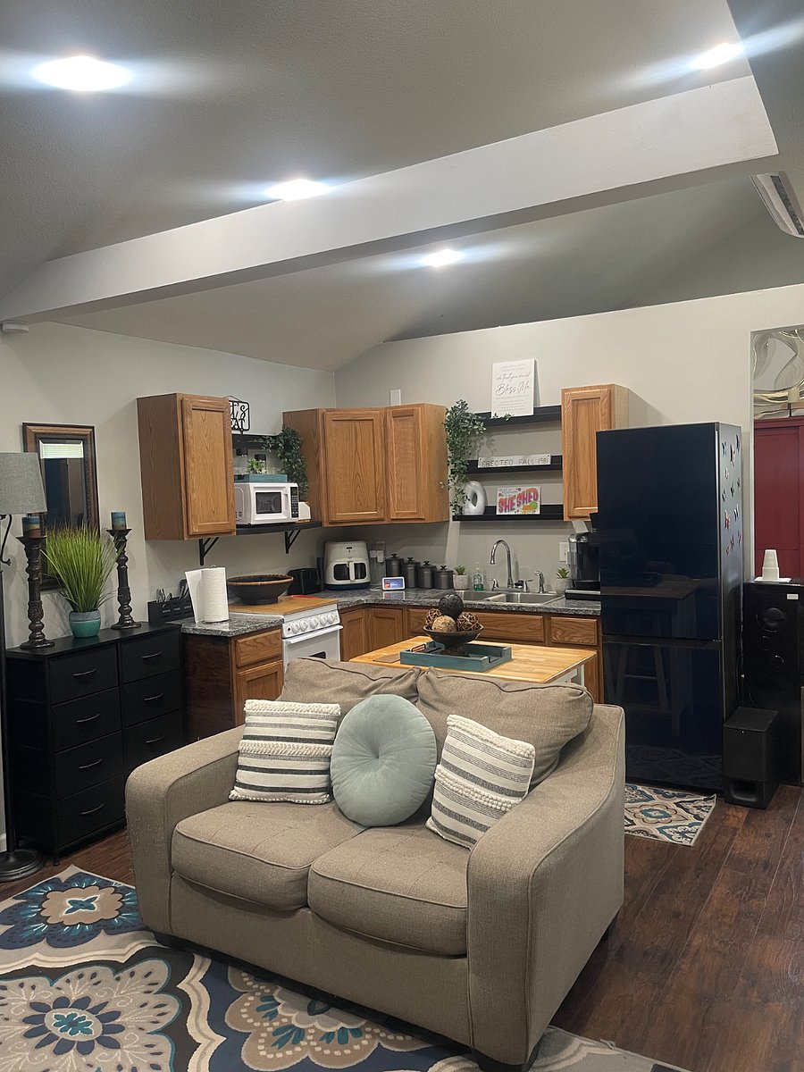Furnished Finder property 858640_1 photo 8